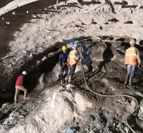 大连拱顶带模注浆料的施工流程及注意事项